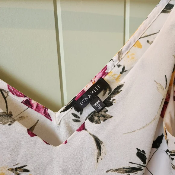 Dynamite Cami - Picture 2 of 3